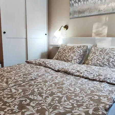 Apartman Teo Slavonski Brod Exteriör bild