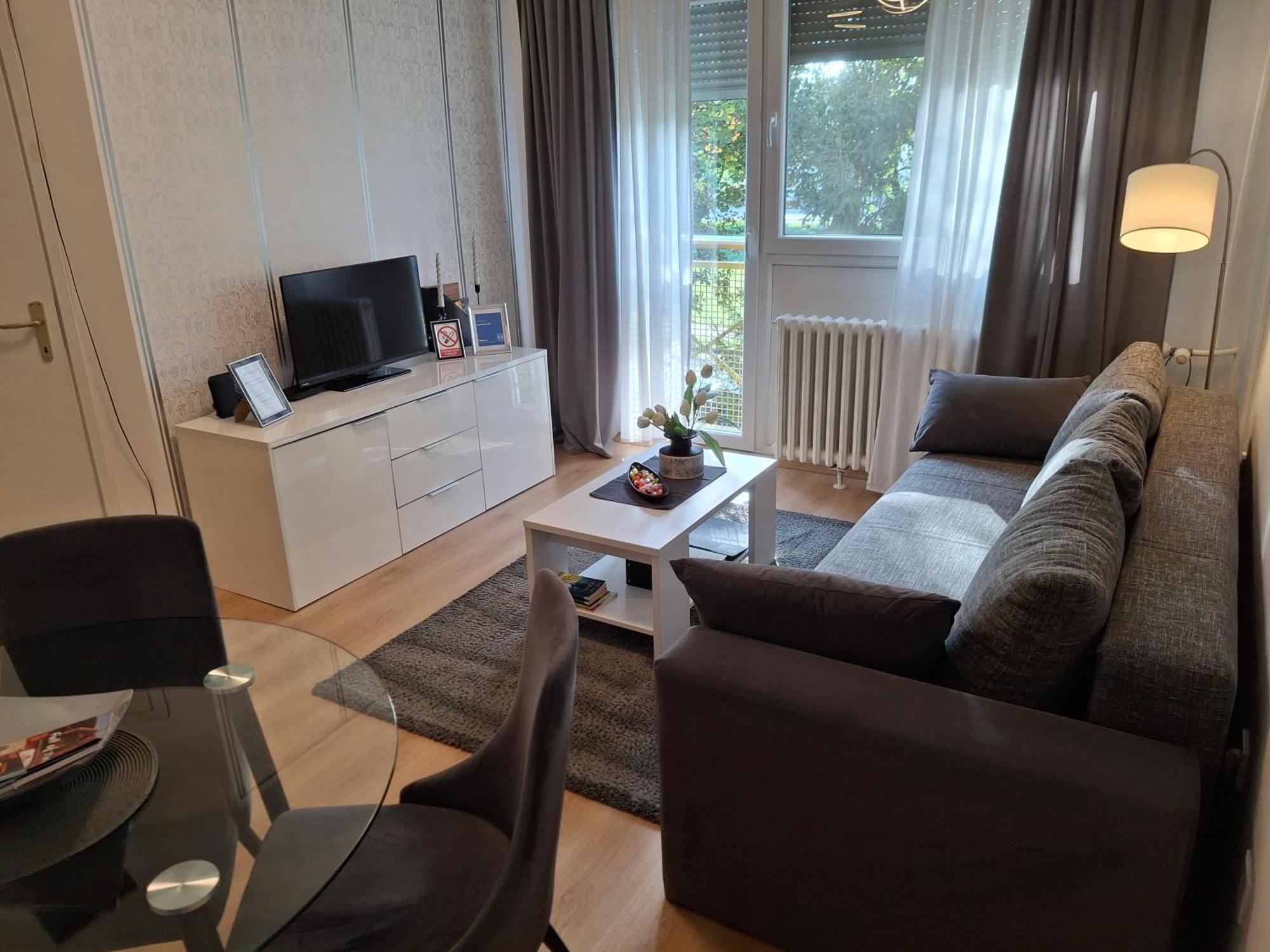 Apartment Teo